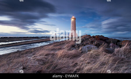 Akranes, phare, l'Islande, l'atmosphère, le bleu, les lumières, la mer, les nuages Banque D'Images