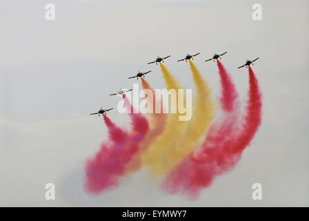 L'Armée de l'air espagnole, l'équipe acrobatique aérien "Patrulla Aguila' avec des avions CASA C-101 Mirlo Banque D'Images