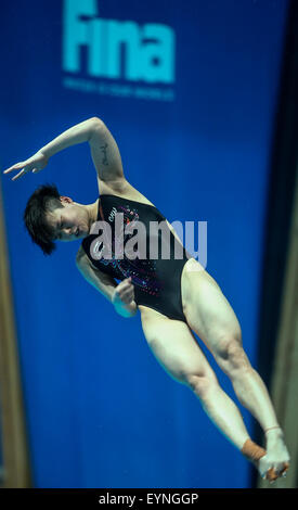 Kazan, Russie. 2 Août, 2015. Shi Tingmao de la concurrence de la Chine au cours de la féministe tremplin 3m plongée finale au Championnat du monde de natation 2015 à Kazan, Russie, le 2 août 2015. Shi Tingmao réclamé le titre avec un score de 383,55 points. Credit : Zhang Fan/Xinhua/Alamy Live News Banque D'Images