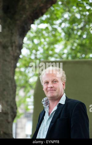 Poète et écrivain, Patrick McGuinness, apparaissant à l'Edinburgh International Book Festival. Banque D'Images