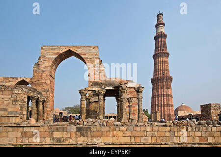 Qutub Minar tour à New Delhi, Inde Banque D'Images