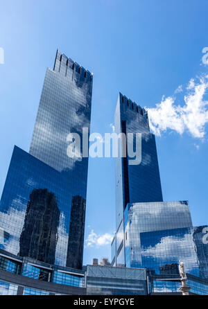 Time Warner Center tours à Columbus Circle à New York City Banque D'Images