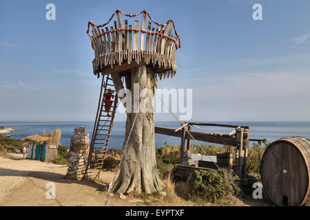 Le cap Kamenjak, Pula, Croatie. Une réserve naturelle avec de nombreuses plages isolées et de hautes falaises. Point Lookout au Safari Bar Banque D'Images