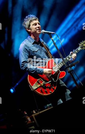 Milan, Italie. 6 juillet, 2015. Noel Gallagher's High Flying Birds en concert à Milan © Roberto Finizio/Alamy Live News Banque D'Images