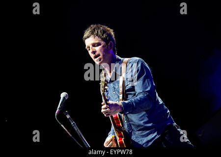 Milan, Italie. 6 juillet, 2015. Noel Gallagher's High Flying Birds en concert à Milan © Roberto Finizio/Alamy Live News Banque D'Images