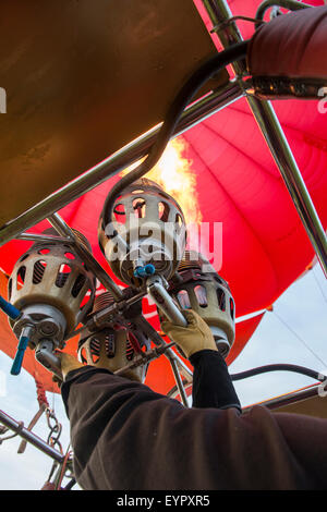 Vol en montgolfière vierge du Peak District, dans le Derbyshire, Angleterre, Royaume-Uni Banque D'Images