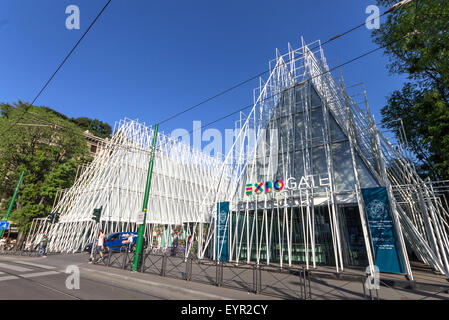 L'Europe, Italie, Lombardie, Milan, Largo Cairoli, l'Expo 2015 , expo gate Banque D'Images