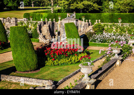 La terrasse de Bowood House dans le Wiltshire. Banque D'Images