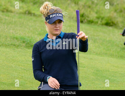 Turnberry, Ecosse. 09Th Aug 2015. Ricoh Womens British Open Golf Day 4, final round. La concentration pour Charley Hull sur le 16e vert Credit : Action Plus Sport/Alamy Live News Banque D'Images