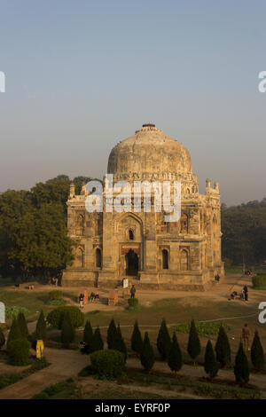 Bara gumbad intérieur Lodi Garden (jardin lodhi complexe), New Delhi, Inde, Asie Banque D'Images