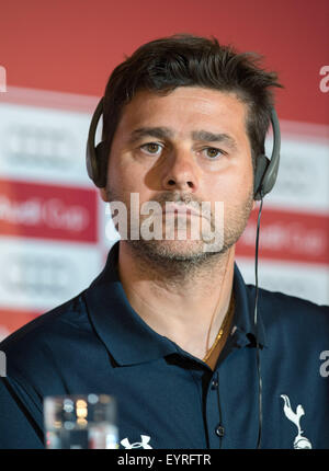 Munich, Allemagne. 06Th Aug 2015. Mauricio Pochettino, entraîneur-chef du club de soccer anglais de Tottenham Hotspur, assiste à une conférence de presse pour l'Audi Cup, à Munich, Allemagne, 03 août 2015. Photo : PETER KNEFFEL/dpa/Alamy Live News Banque D'Images