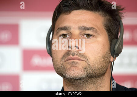 Munich, Allemagne. 06Th Aug 2015. Mauricio Pochettino, entraîneur-chef du club de soccer anglais de Tottenham Hotspur, assiste à une conférence de presse pour l'Audi Cup, à Munich, Allemagne, 03 août 2015. Photo : PETER KNEFFEL/dpa/Alamy Live News Banque D'Images