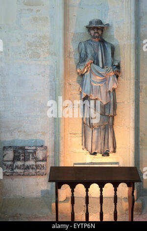 Petite chapelle au père Damien de Molokai à l'intérieur de la Cathédrale Saint Rumbold et tour à Malines, Belgique Banque D'Images