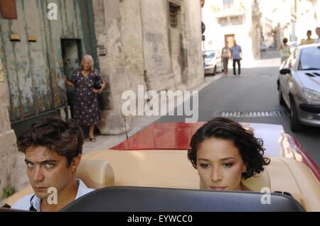 Mine Vaganti Année : 2010 ; Italie ; Réalisateur : Ferzan Ozpetek ; Riccardo Scamarcio, Nicole Grimaudo ; Photo : Romolo Eucalitto / Fandango Banque D'Images