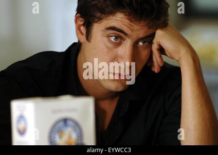 Mine Vaganti Année : 2010 ; Italie ; Réalisateur : Ferzan Ozpetek ; Riccardo Scamarcio ; Photo : Romolo Eucalitto / Fandango Banque D'Images