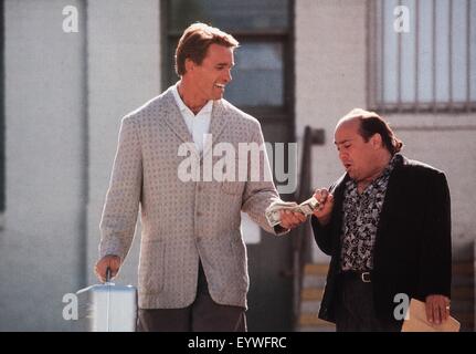 Des jumeaux ; Année : 1988 Réalisateur : Ivan Reitman ; Arnold Schwarzenegger, Danny DeVito Banque D'Images