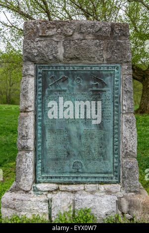 Repère historique de Fort Boonesborough rendant hommage aux pionniers qui ont coupé le sentier à travers le désert d'Arizona qui devint plus tard connu sous le nom de la Wilderness Road Banque D'Images