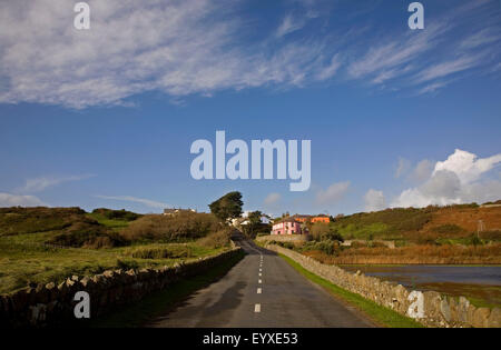 Le pont-jetée sur la rivière Anne dans Village Annestown, Copper Coast, comté de Waterford, Irlande Banque D'Images