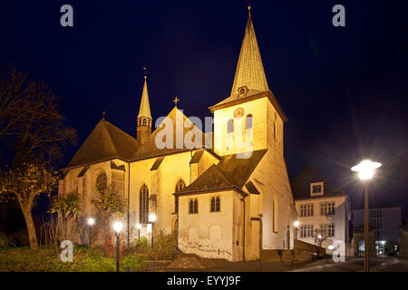 Monastère Wedinghausen la nuit, l'Allemagne, Nordrhein-Westfalen, Arnsberg Sauerland, Banque D'Images