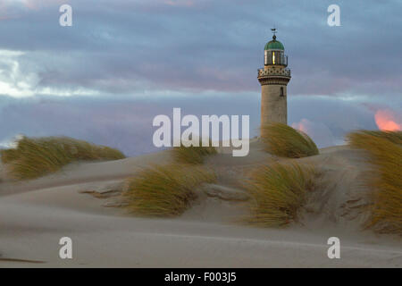 Warnemuende Phare dans le matin, l'Allemagne, Mecklenburg Vorpommern, Rostock, Rostock Banque D'Images