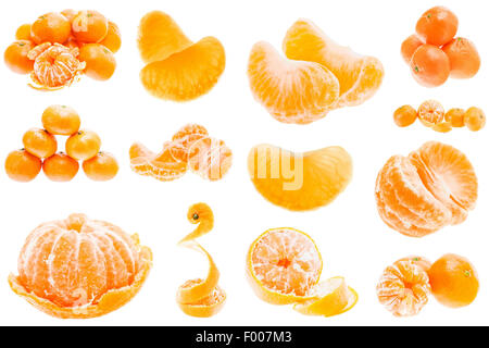 Fresh Citrus Mandarine Mandarine Mandarine isolés en tas orange sur fond blanc. Concept d'aliments sains. Définir, collage Banque D'Images
