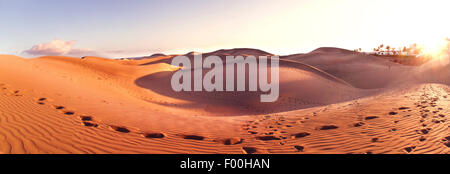 Imprime en pied de dunes de sable au coucher du soleil de Grande Canarie, Canaries, Gran Canaria Banque D'Images