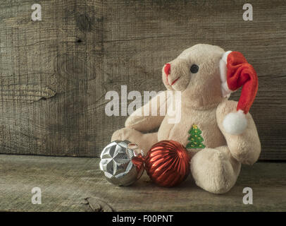 Composition de Noël avec des ours en peluche. 5 Août, 2015. © Igor Goloniov/ZUMA/Alamy Fil Live News Banque D'Images