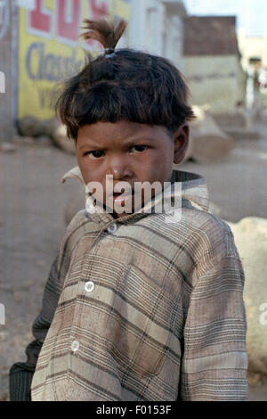 Enfant indien brian mcguire Banque D'Images