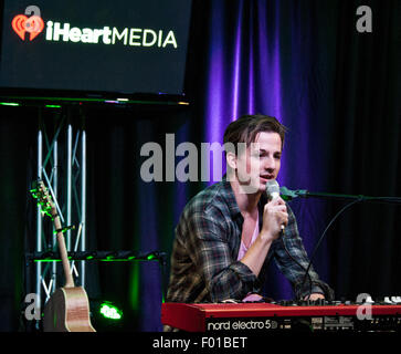 Bala Cynwyd, Pennsylvania, USA. 5 Août, 2015. American Singer-Songwriter Charlie Puth effectue à Q102's Performance Theatre le 05 août, 2015 à Bala Cynwyd, Pennsylvania, United States. Crédit : Paul Froggatt/Alamy Live News Banque D'Images