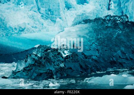 Iceberg, lagune San Rafael, Patagonie chilienne. Banque D'Images