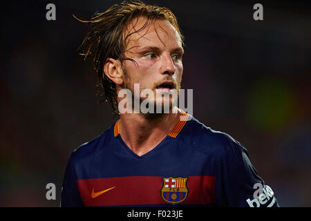 Barcelone, Espagne. Le 05 août, 2015. Ivan Rakitic (FC Barcelone), au cours de Joan Gamper Trophy match de football entre le FC Barcelone et l'AS Roma FC, au Camp Nou à Barcelone, Espagne, le mercredi 5 août 2015. Foto : S.Lau : dpa Crédit photo alliance/Alamy Live News Banque D'Images