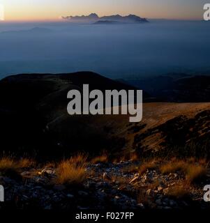 Gran Sasso, Gran Sasso et Monti della Laga, Parc National de la Majella, vu de la montagne Parc National de la Maiella, Abruzzo, Italie. Banque D'Images