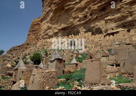 Village Dogon Ireli, à Bandiagara (Liste du patrimoine mondial de l'UNESCO, 1989), au Mali. Banque D'Images