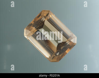 Quartz Citrine taille brillant Banque D'Images