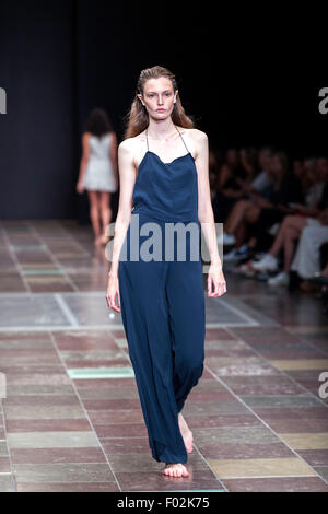 Copenhague, Danemark, août 6th, 2014. A model wearing conçoit par Rebeca Rebeca durant la Fashion Week de Copenhague Printemps/été 2016. Credit : OJPHOTOS/Alamy Live News Banque D'Images