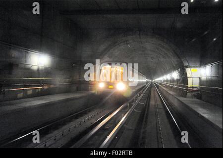 Milan (Italie), la ligne 5 de métro automatique Banque D'Images