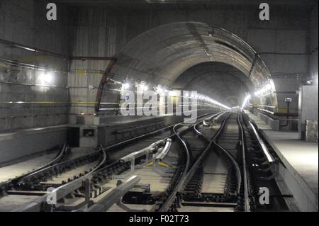 Milan (Italie), la ligne 5 de métro automatique Banque D'Images