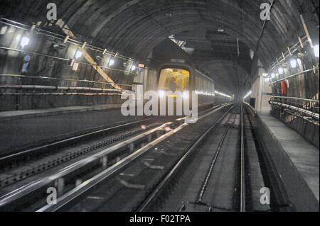 Milan (Italie), la ligne 5 de métro automatique Banque D'Images