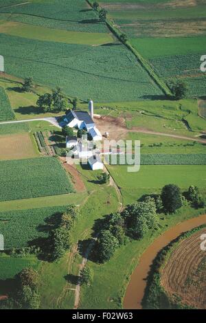 Vue aérienne d'un Amish farm dans le comté de Lancaster, Pennsylvanie, États-Unis d'Amérique Banque D'Images