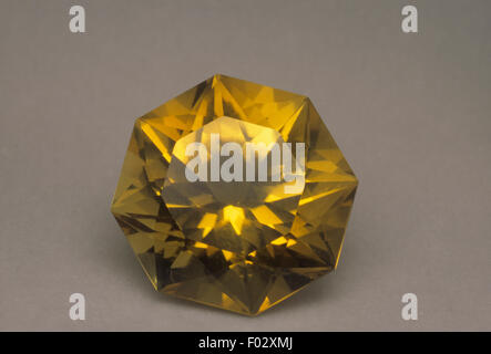 Quartz Citrine taille brillant Banque D'Images