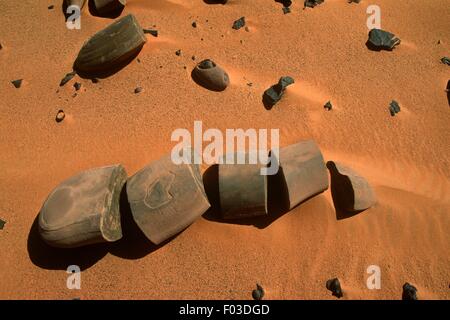 Egypte - désert Occidental ou désert de Libye - Gilf Kebir, formation rocheuse. Banque D'Images