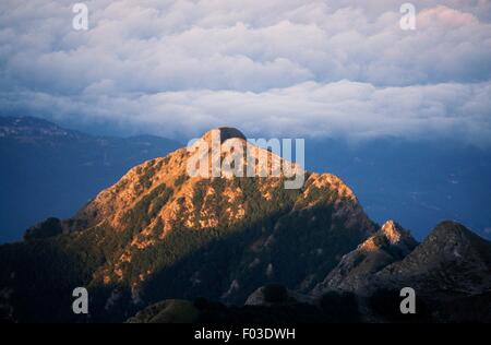 Monte Maggiore, Parc Régional des Alpes Apuanes, Toscane, Italie. Banque D'Images