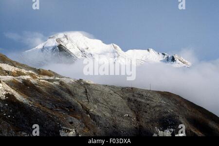 Monte Sagro (1753 mètres), Parc Régional des Alpes Apuanes, Toscane, Italie. Banque D'Images