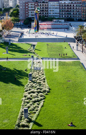 Au-dessus de parc Joan Miro à Barcelone, Catalogne, Espagne Banque D'Images