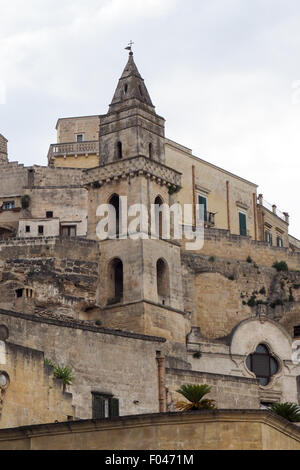 Le clocher de l'église de San Pietro Barisano, Matera. Banque D'Images