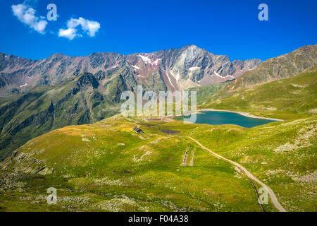 Le parc national de Stelvio, Gavia Pass, Valfurva, Alpes, ITALIE - Le Lac Noir Banque D'Images