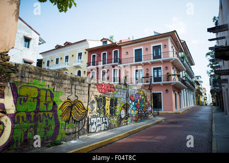 La ville de Panama, Panama -- certains de l'art de rue colorés dans Casco Viejo, la vieille ville historique de la ville de Panama, Panama. Banque D'Images