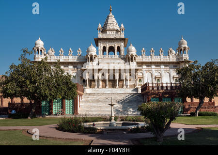 Jaswant Thada, mausolée commémoratif en marbre blanc de Maharaja Jaswant Singh, Cénotaphe, Jodhpur, Rajasthan, India Banque D'Images