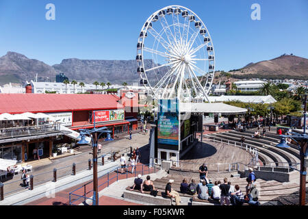 Cape Town Afrique du Sud, V & A Victoria Alfred Waterfront, Table Mountain, Cape Wheel, Ferris, SAfri150310055 Banque D'Images