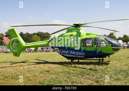 Bristol, Royaume-Uni. 8e août, 2015. Great Western Air Ambulance CE135 assiste à Bristol International Balloon Fiesta 2015 Credit : Keith Larby/Alamy Live News Banque D'Images